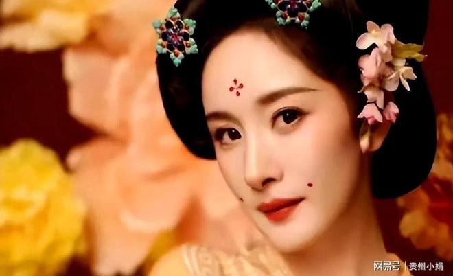 嫌弃的“保姆”杨幂如今狠狠打了他的脸澳门新葡京入口风水轮流转！曾被刘恺威(图6)